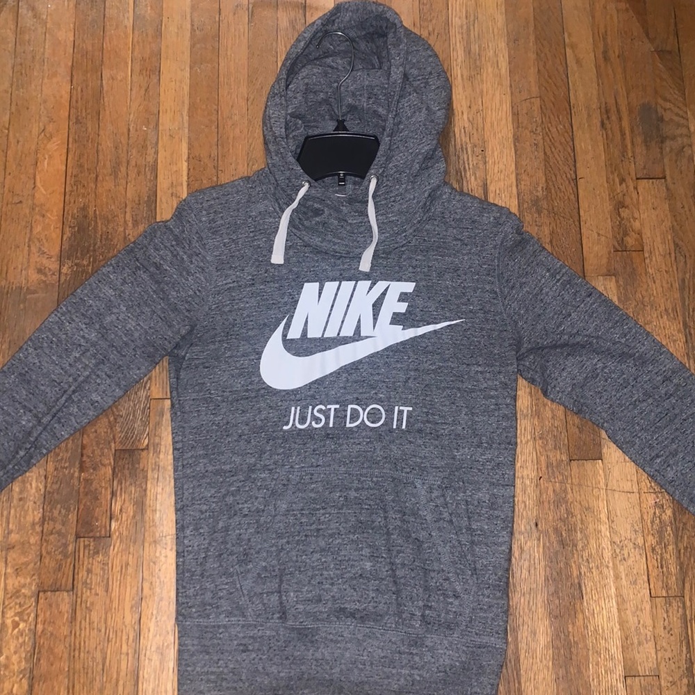 Women’s Funnel kneck Nike hoodie